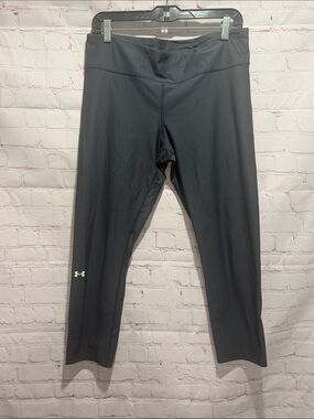 Under Armour Dark‎ Gray Performance Capri Leggings Woman’s Size XL